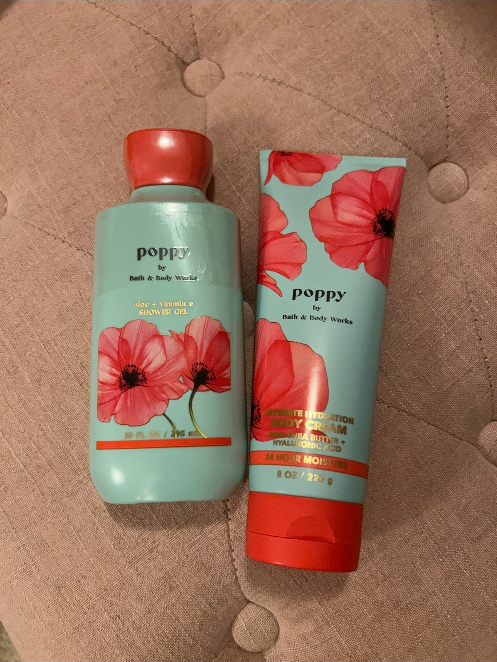 Bath & Body Works Poppy Coral & Aqua Shower Gel & Body Cream Duo. Not used